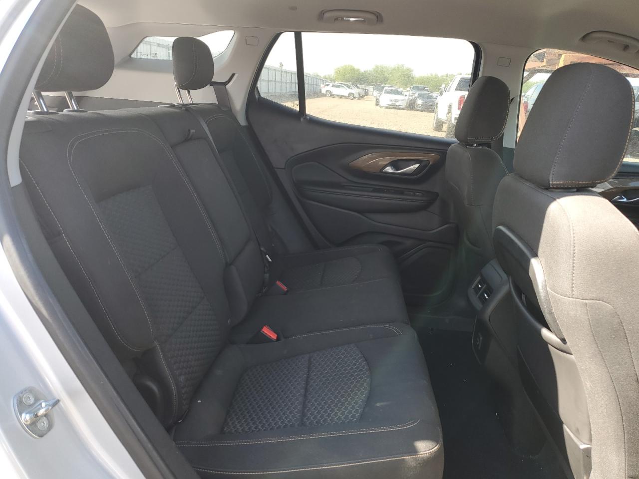 2020 GMC Terrain VIN 3GKALMEV9LL281900 Copart auction photo, rear end / minor dent/scratches damage thumbnail 11