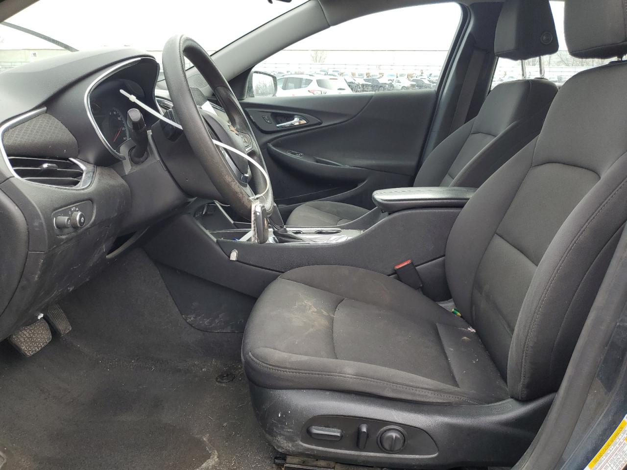 2020 Chevrolet Malibu VIN 1G1ZD5ST4LF092658 Copart auction photo, front end / minor dent/scratches damage thumbnail 7
