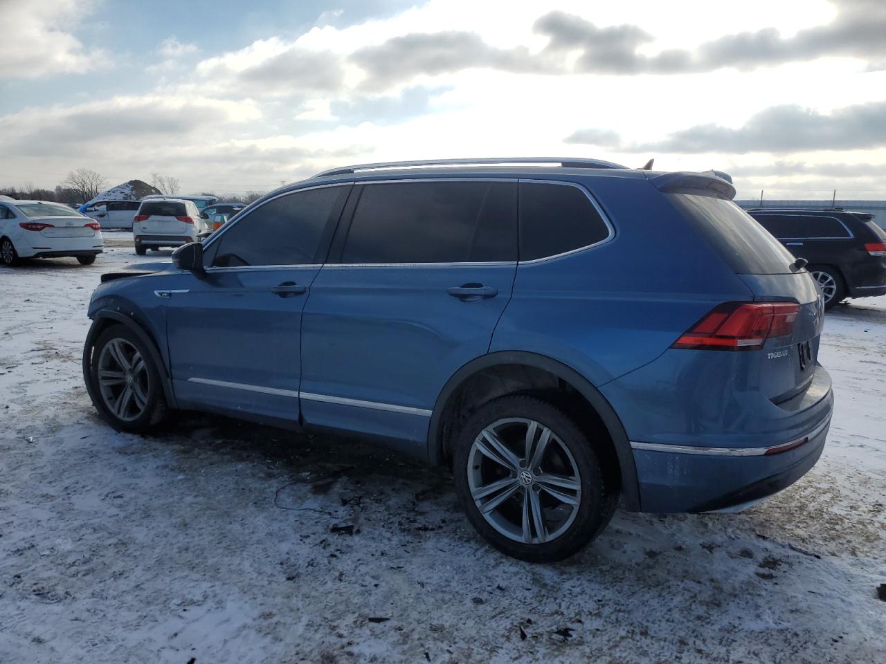 2018 Volkswagen Tiguan VIN 3VV2B7AX5JM200234 Copart auction photo, front end damage thumbnail 2