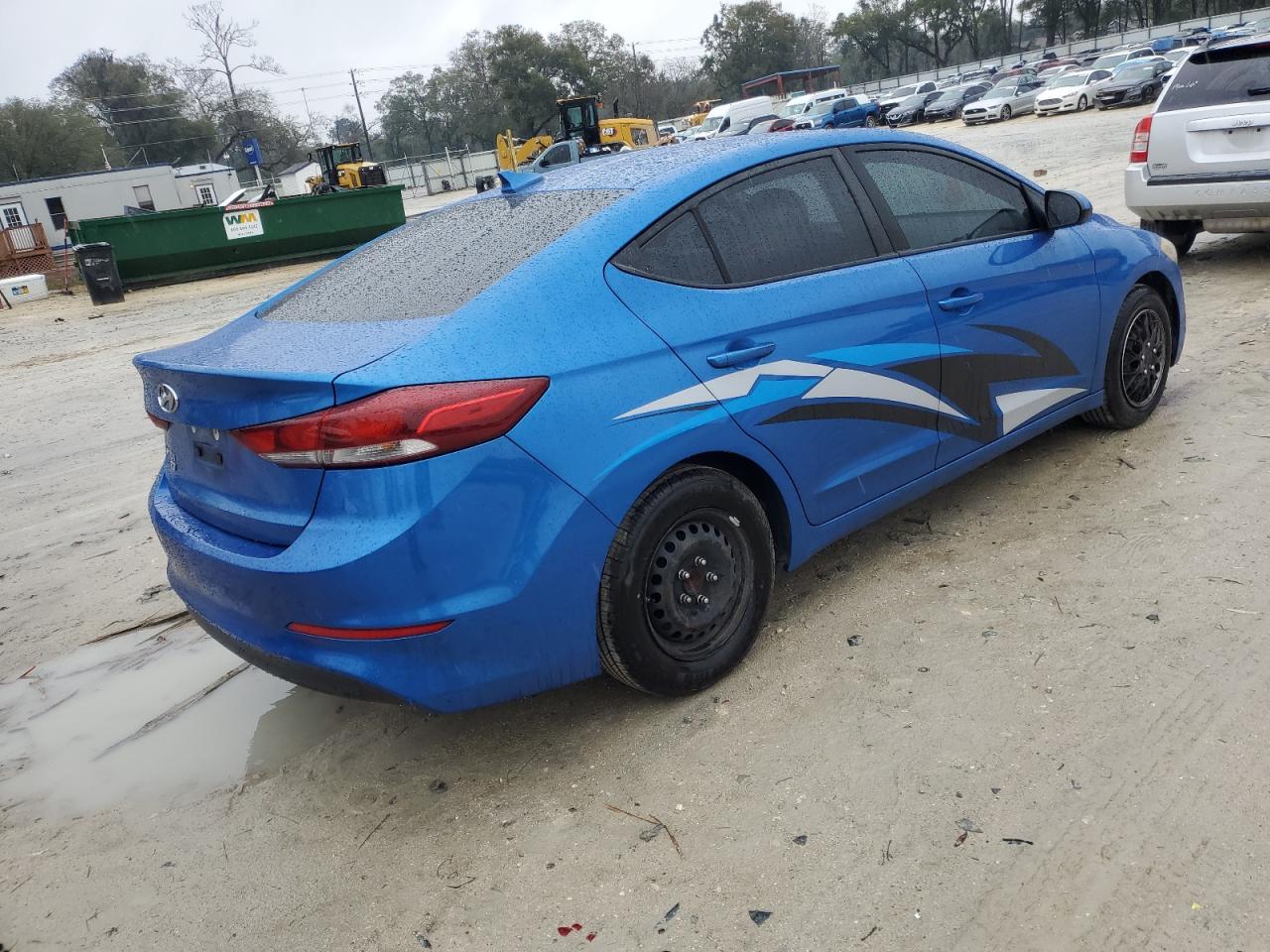 2017 Hyundai Elantra VIN KMHD74LF7HU423498 Copart auction photo, front end / minor dent/scratches damage thumbnail 3