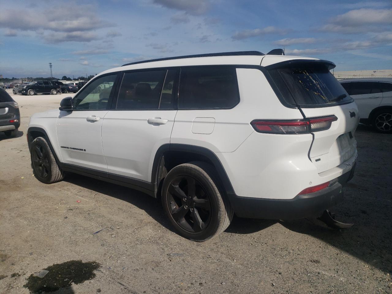 2021 Jeep Grand Cherokee VIN 1C4RJJAG3M8136104 Copart auction photo, rear end damage thumbnail 2