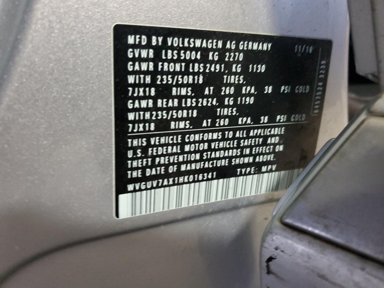 2017 Volkswagen Tiguan VIN WVGUV7AX1HK016341 Copart auction photo, front end damage thumbnail 14