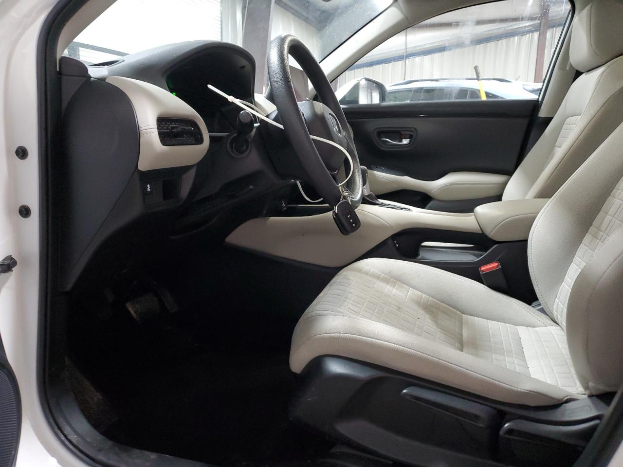 2024 Honda HR-V VIN 3CZRZ2H37RM700769 Copart auction photo, front end / side damage thumbnail 7