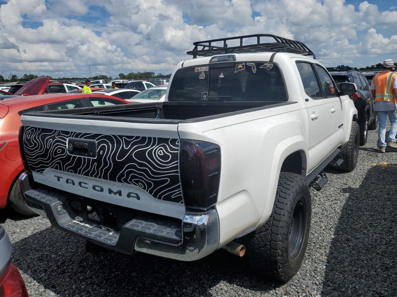 2018 Toyota Tacoma VIN 5TFAZ5CN0JX055801 Copart auction photo, water/flood damage thumbnail 3