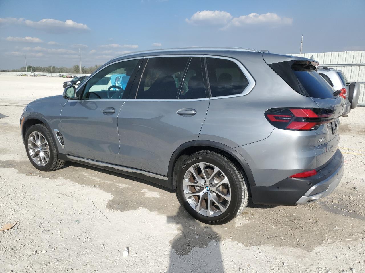 2024 BMW X5 VIN 5UX23EU05R9U62214 Copart auction photo, side / undercarriage damage thumbnail 2