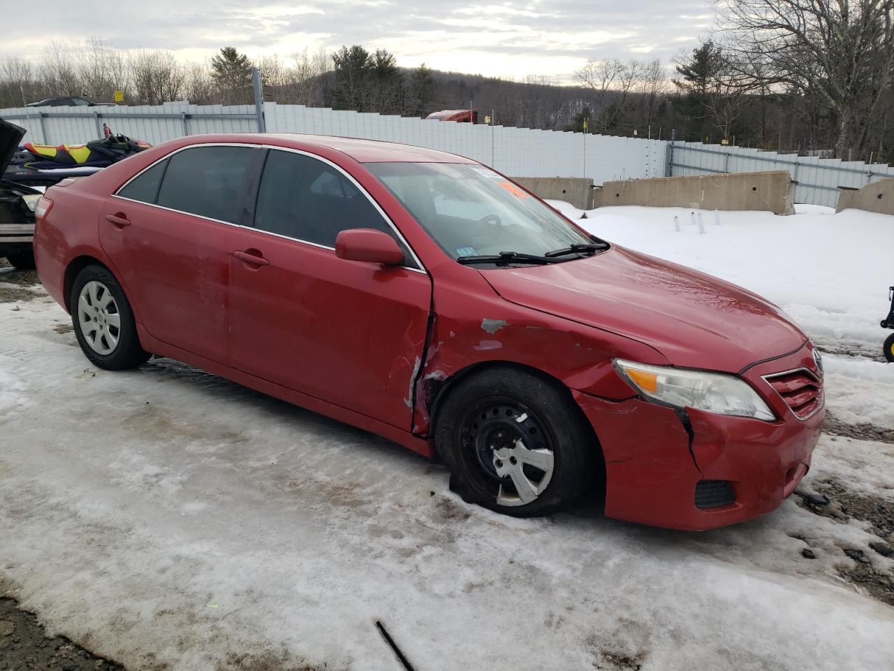2011 Toyota Camry VIN 4T1BF3EK2BU746489 Copart auction photo, front end / side damage thumbnail 4