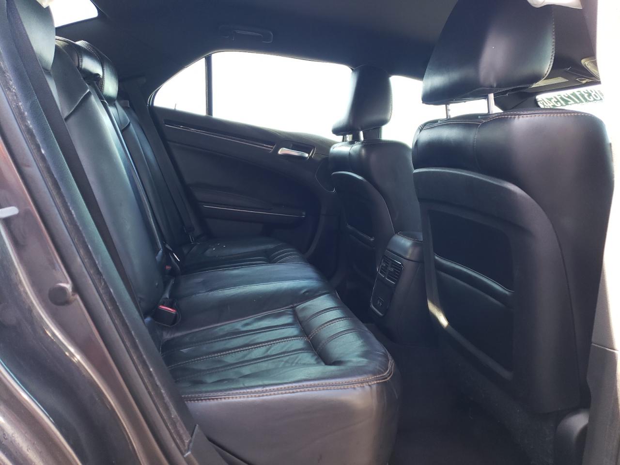 2017 Chrysler 300 VIN 2C3CCABG2HH560215 Copart auction photo, front end / rear end damage thumbnail 10