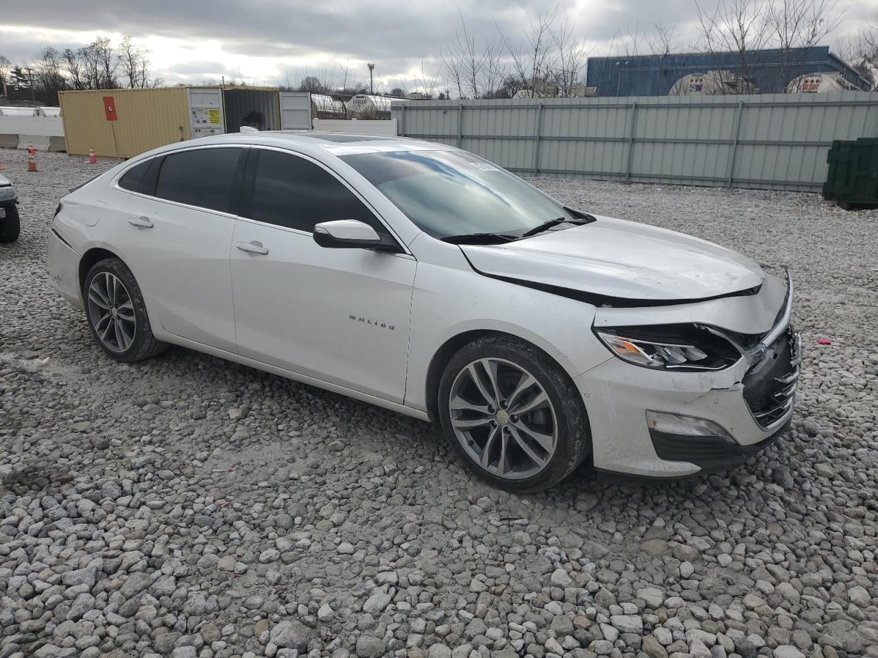 2019 Chevrolet Malibu VIN 1G1ZE5SX5KF145169 Copart auction photo, front end / rear end damage thumbnail 4