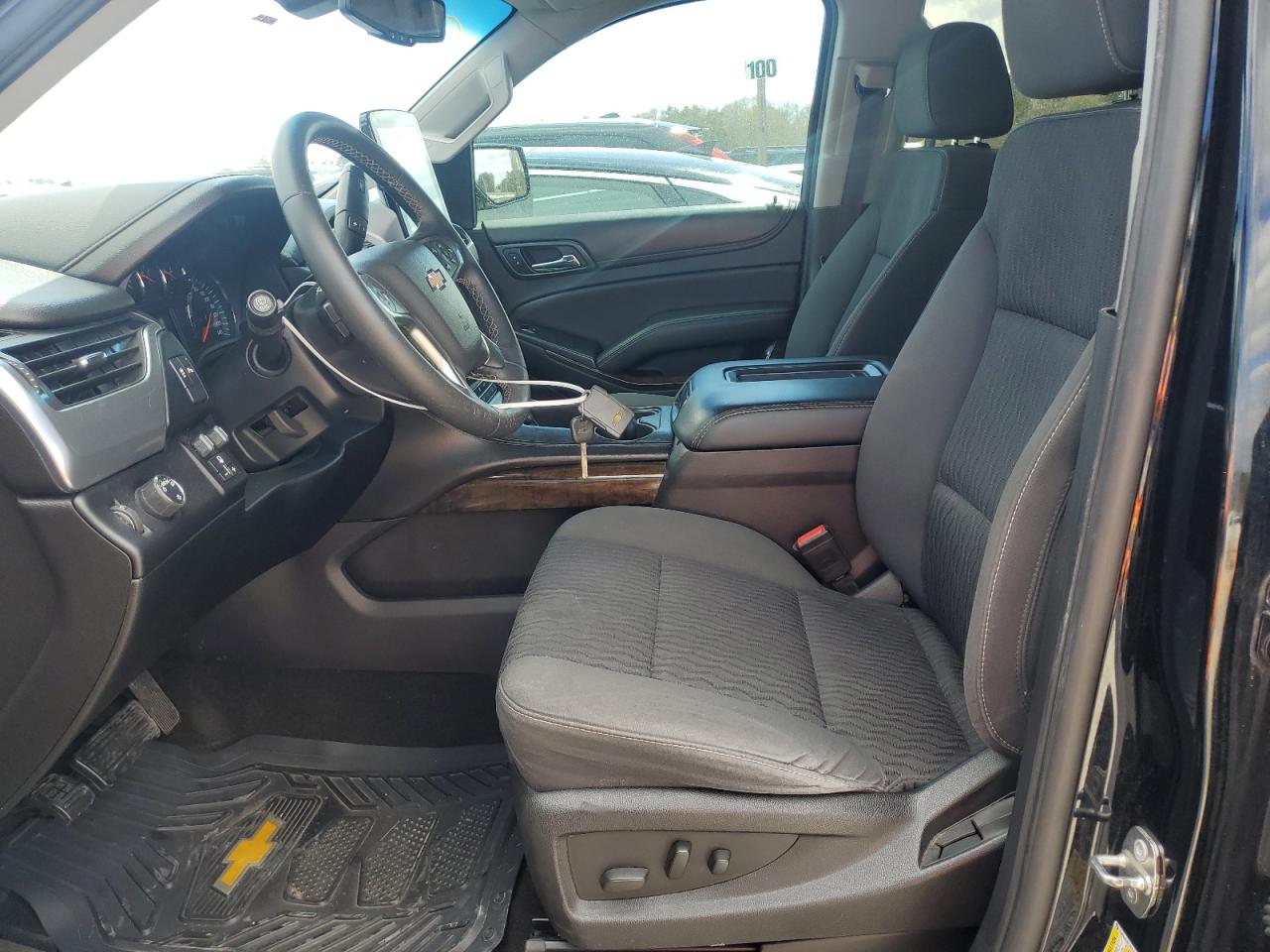2016 Chevrolet Suburban VIN 1GNSCGKC2GR131248 Copart auction photo, rear end damage thumbnail 7
