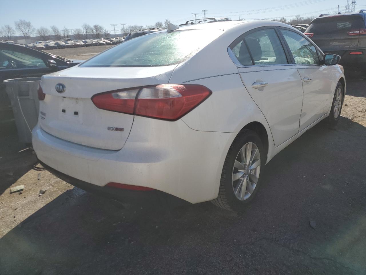 2014 KIA Forte VIN KNAFX4A81E5090994 Copart auction photo, front end / minor dent/scratches damage thumbnail 3