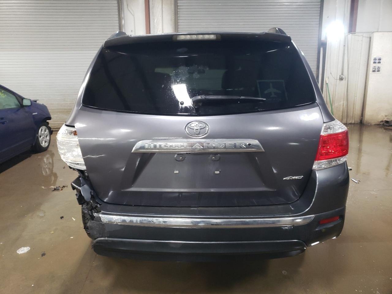 2012 Toyota Highlander VIN 5TDBK3EH5CS127993 Copart auction photo, rear end damage thumbnail 6