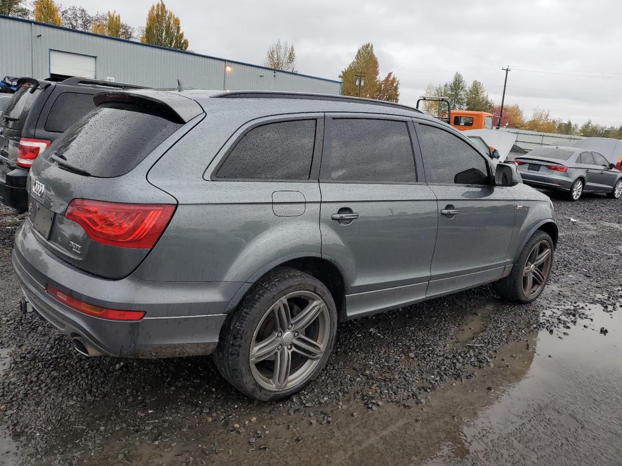 2014 Audi Q7 VIN WA1DGAFE1ED018457 Copart auction photo, rear end damage thumbnail 3
