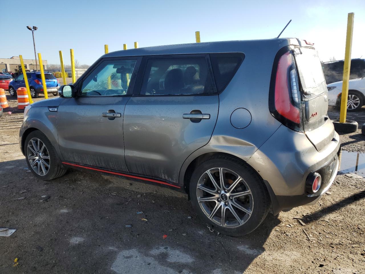 2017 KIA Soul VIN KNDJX3AA0H7485509 Copart auction photo, normal wear / rear end damage thumbnail 2