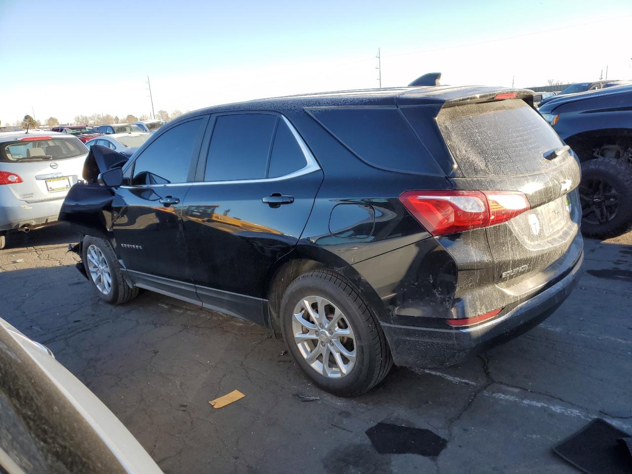 2021 Chevrolet Equinox VIN 2GNAXUEV5M6139489 Copart auction photo, front end damage thumbnail 2