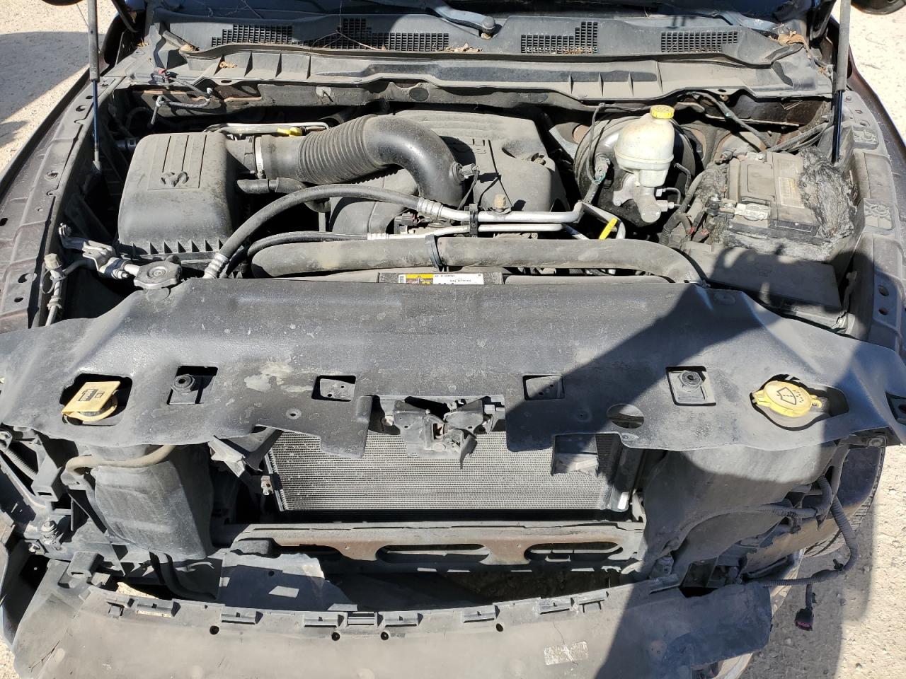 2014 RAM 1500 VIN 1C6RR6FT6ES326437 Copart auction photo, front end / minor dent/scratches damage thumbnail 11