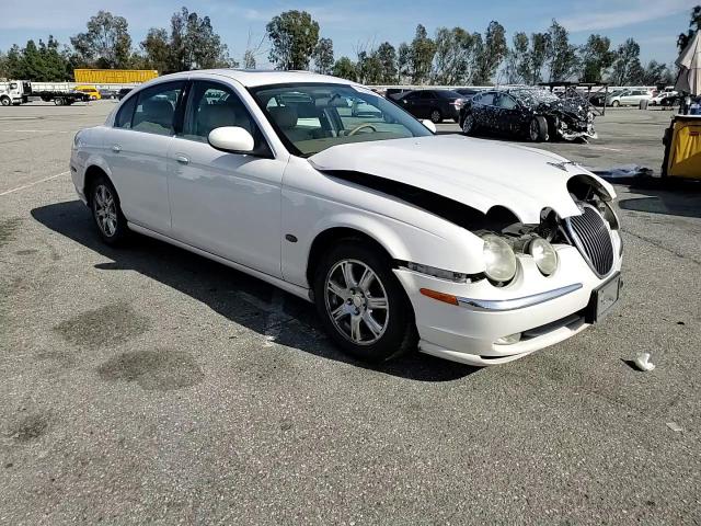 2004 Jaguar S-Type VIN SAJEA01T34FN01609 Copart auction photo, front end damage thumbnail 11