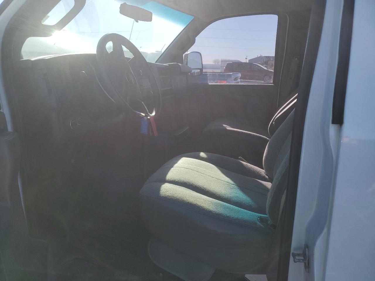2016 Chevrolet Express VIN 1GAZGPFG3G1288660 Copart auction photo, minor dent/scratches damage thumbnail 7