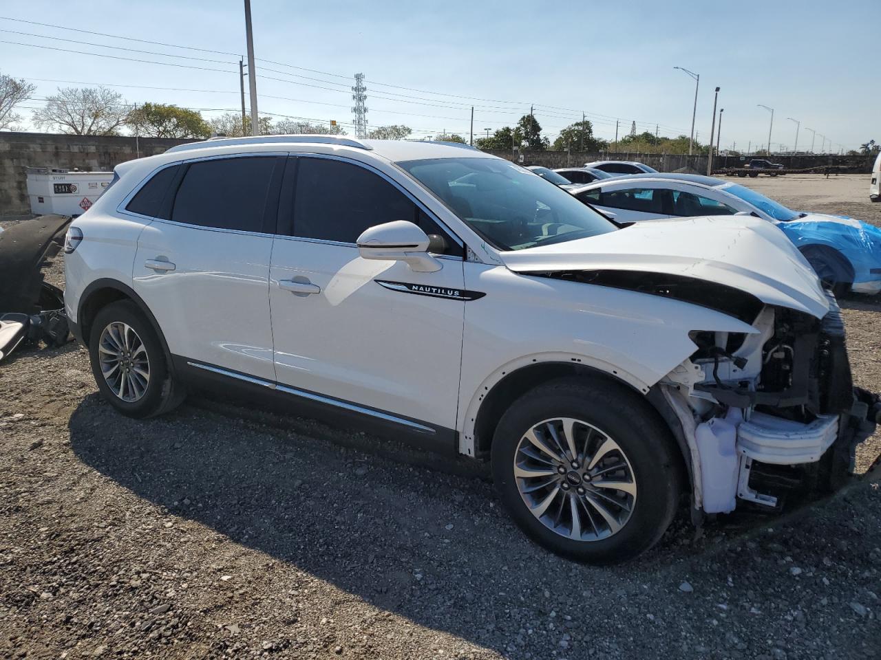 2022 Lincoln Nautilus VIN 2LMPJ6J96NBL07450 Copart auction photo, front end / side damage thumbnail 4