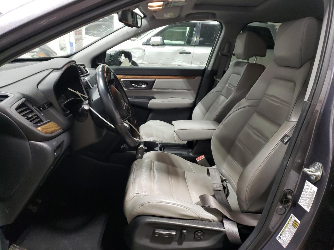 2018 Honda CR-V VIN 7FARW2H83JE054329 Copart auction photo, front end / side damage thumbnail 7