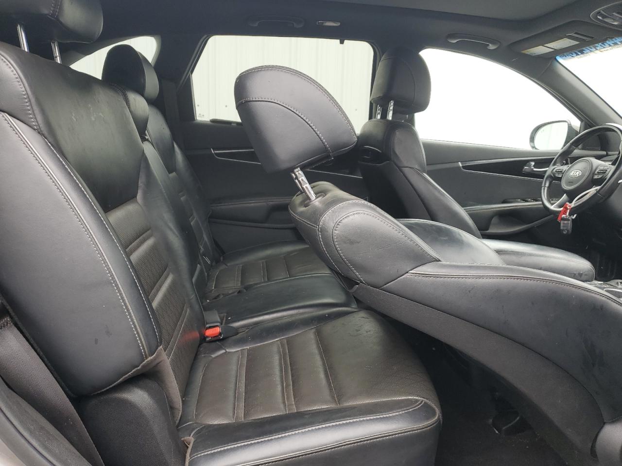 2017 KIA Sorento VIN 5XYPK4A58HG281643 Copart auction photo, mechanical / side damage thumbnail 11