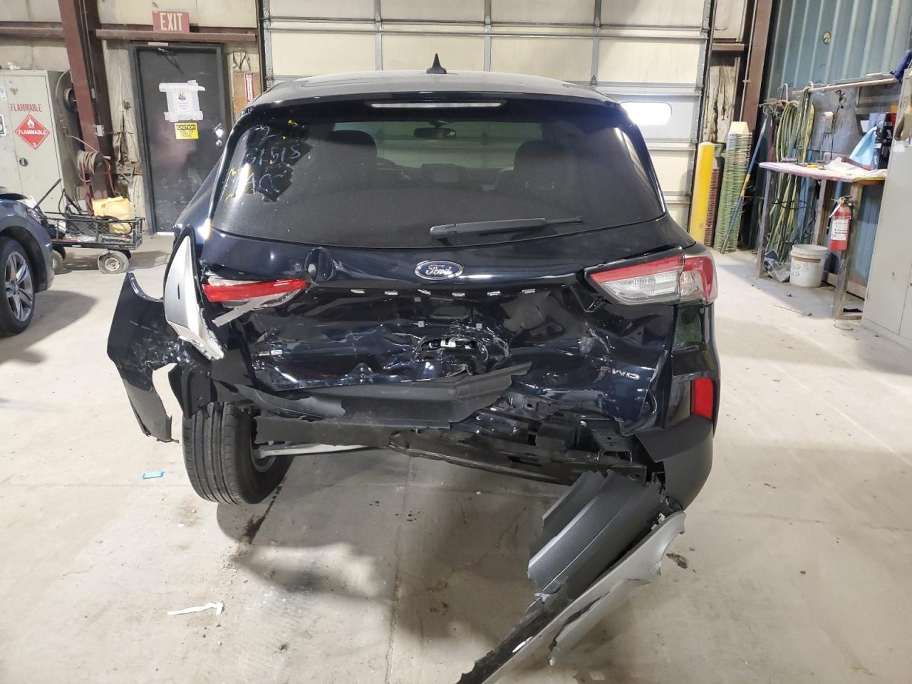 2021 Ford Escape VIN 1FMCU9G62MUA31518 Copart auction photo, rear end / front end damage thumbnail 6