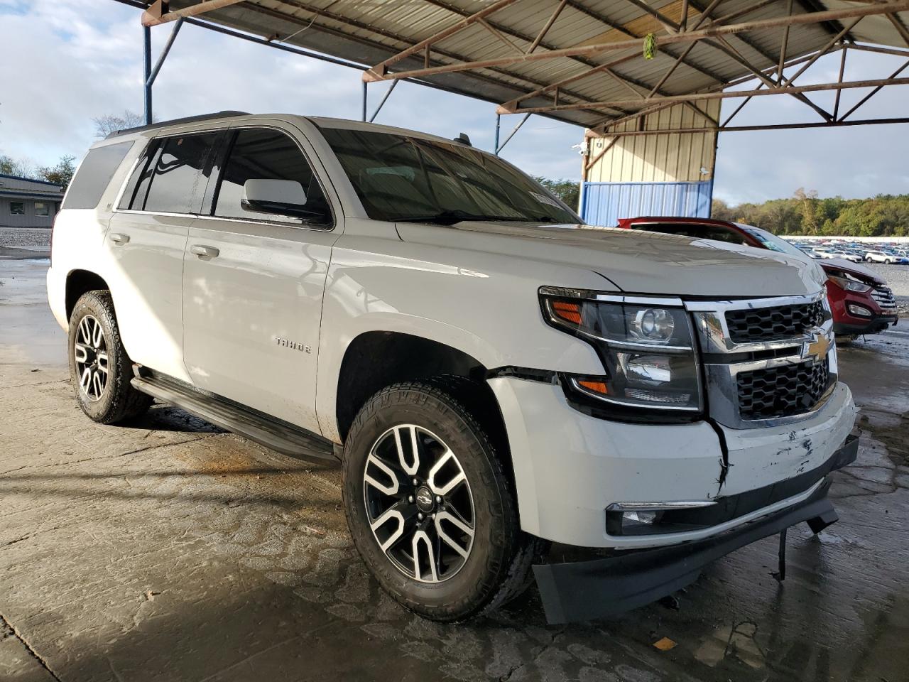 2015 Chevrolet Tahoe VIN 1GNSKBKC4FR214216 Copart auction photo, front end damage thumbnail 4