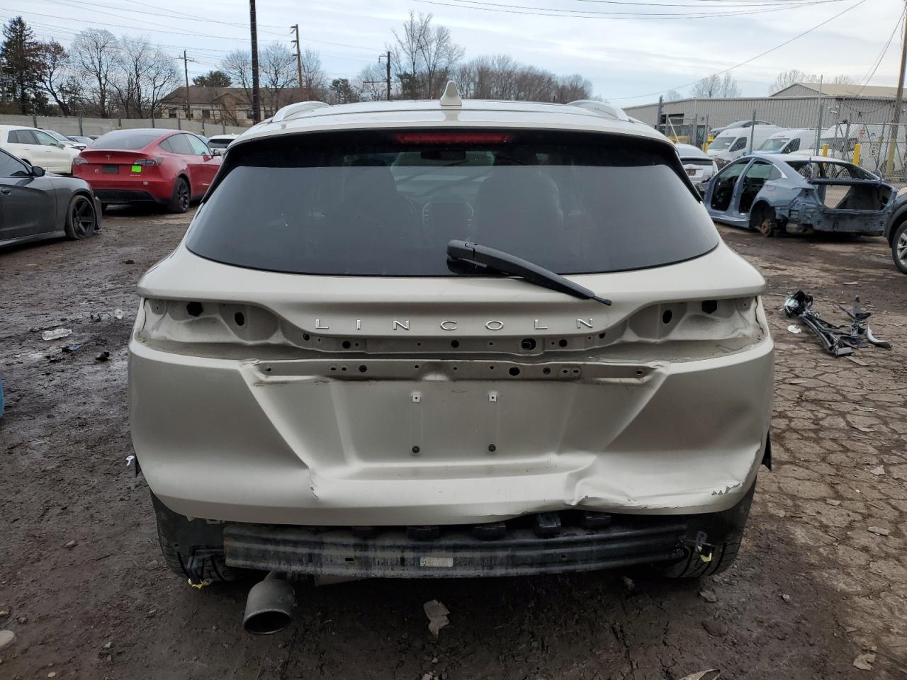2015 Lincoln MKZ VIN 5LMCJ2A98FUJ08542 Copart auction photo, rear end damage thumbnail 6