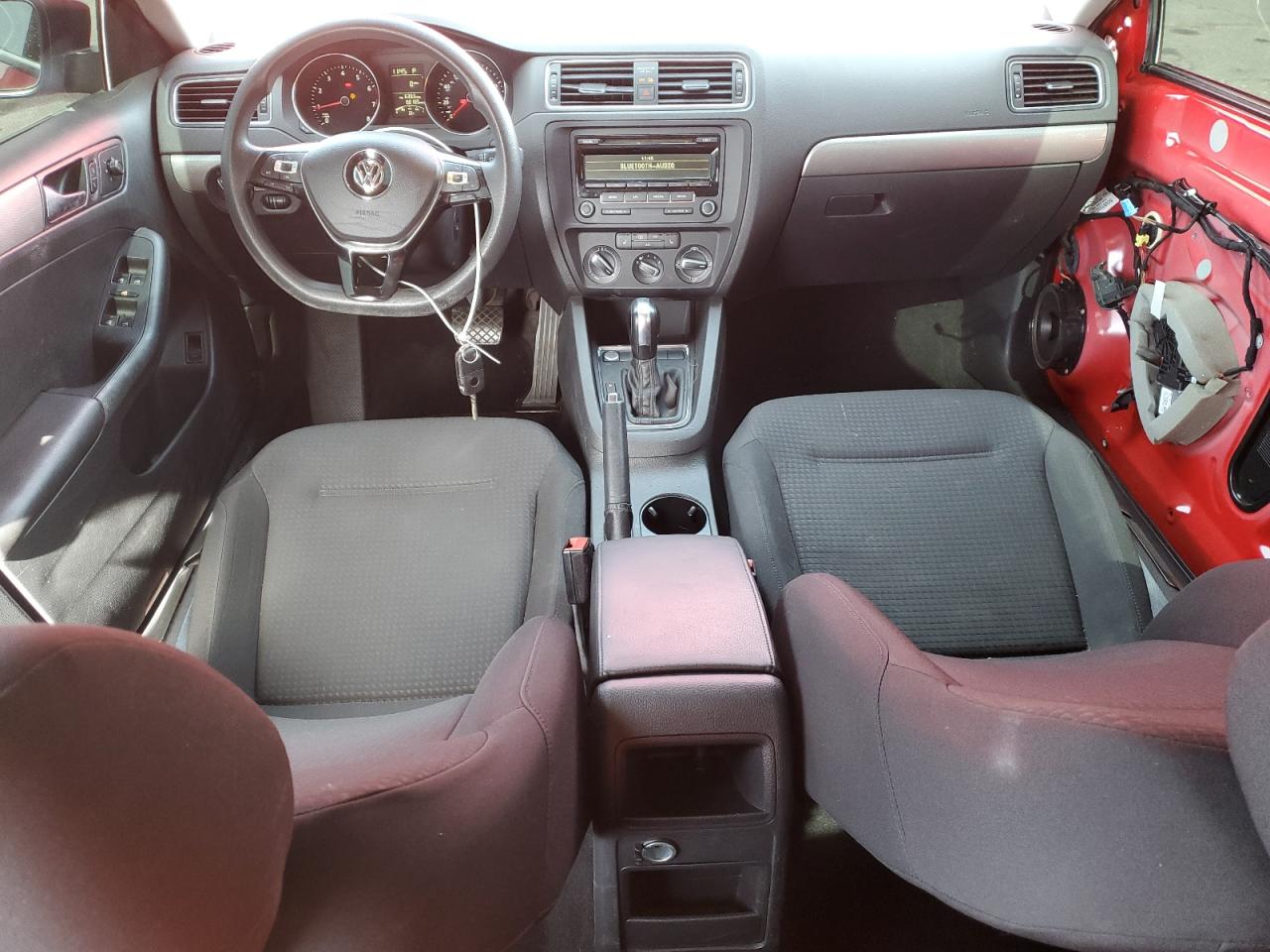 2015 Volkswagen Jetta VIN 3VWD17AJ8FM332317 Copart auction photo, front end / side damage thumbnail 8