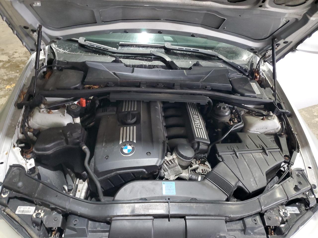 2009 BMW 3er VIN WBAPK73529A464629 Copart auction photo, front end / minor dent/scratches damage thumbnail 11