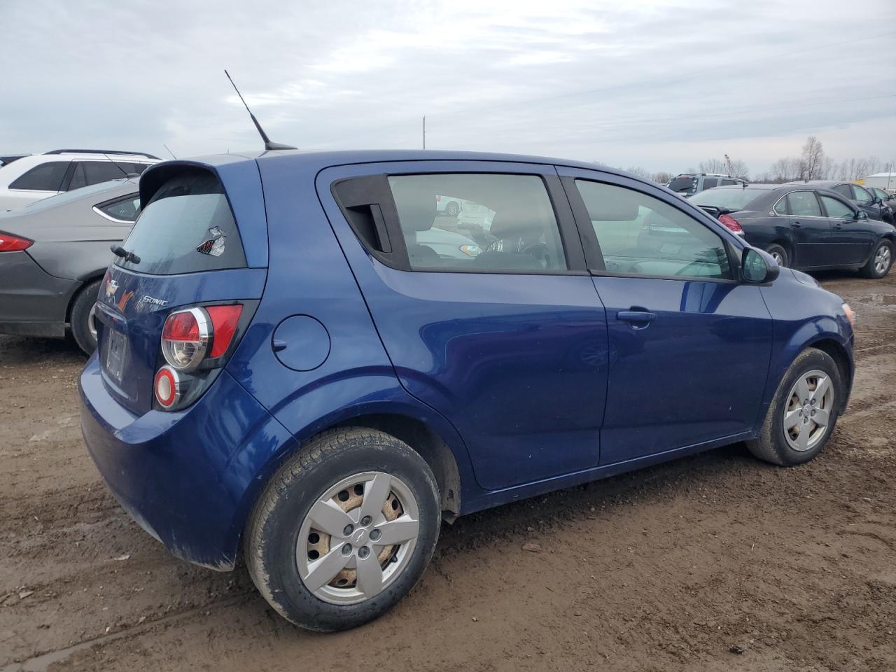 2013 Chevrolet Sonic VIN 1G1JA6SH9D4123326 Copart auction photo, side / front end damage thumbnail 3