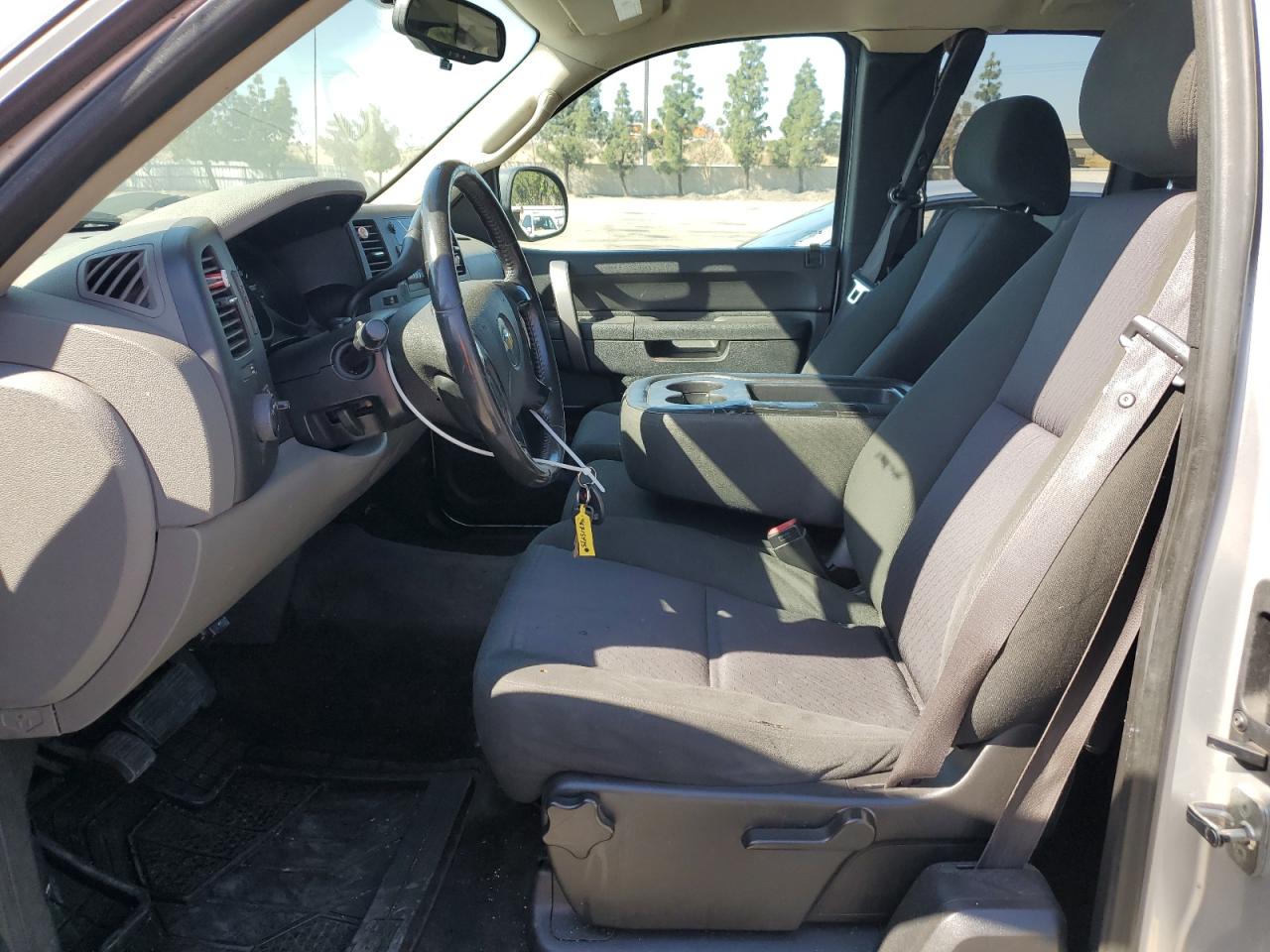 2012 Chevrolet Silverado VIN 1GCRCREA3CZ156490 Copart auction photo, front end / side damage thumbnail 7