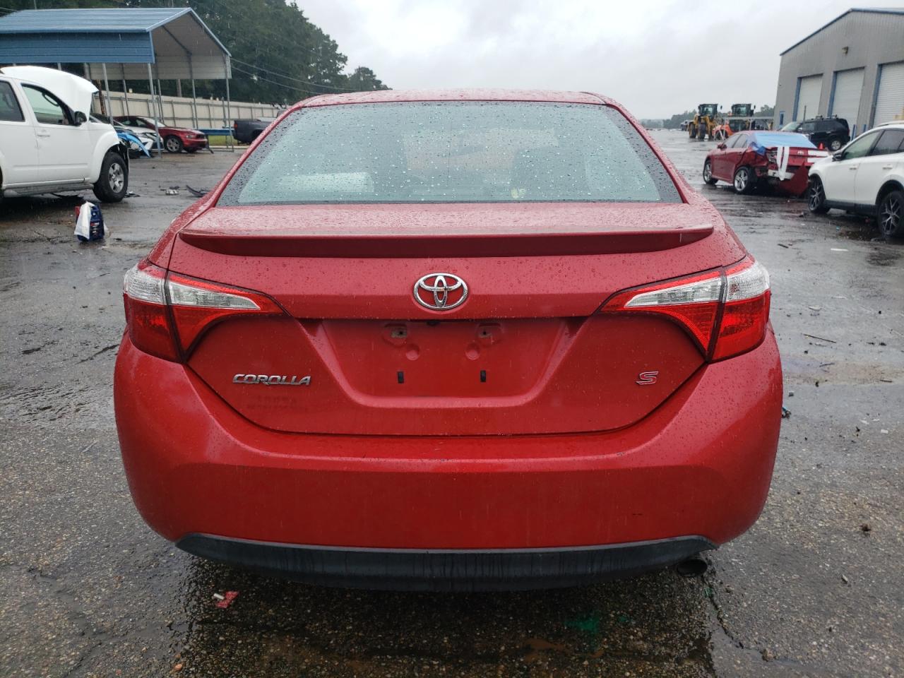 2015 Toyota Corolla VIN 5YFBURHE8FP213617 Copart auction photo, front end damage thumbnail 6