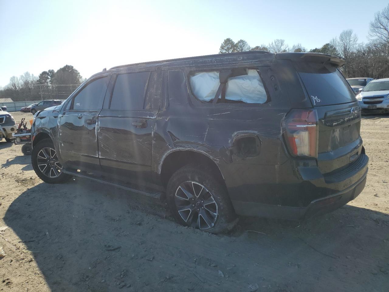 2021 Chevrolet Suburban VIN 1GNSKDKDXMR135151 Copart auction photo, all over damage thumbnail 2