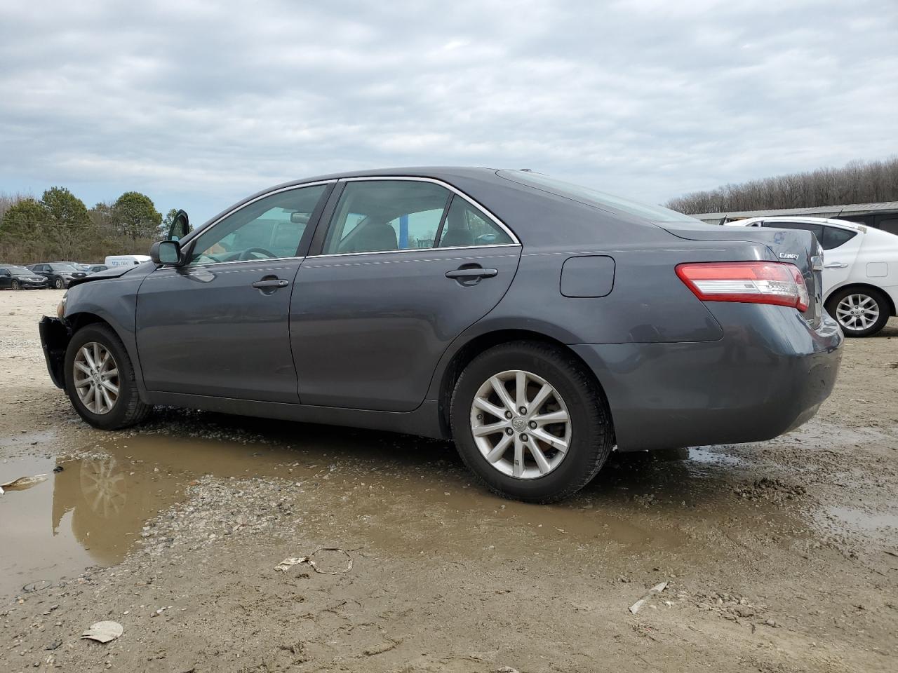 2010 Toyota Camry VIN 4T1BF3EK5AU050479 Copart auction photo, front end / minor dent/scratches damage thumbnail 2