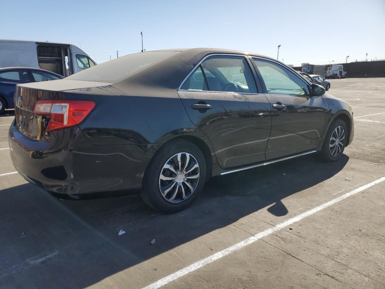 2012 Toyota Camry VIN 4T4BF1FK3CR162693 Copart auction photo, normal wear damage thumbnail 3
