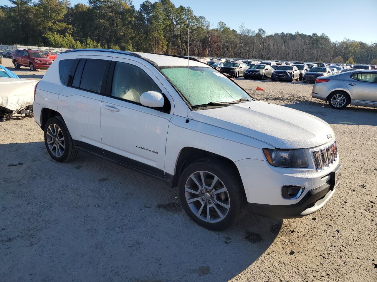 2014 Jeep Compass VIN 1C4NJCCB4ED652668 Copart auction photo, front end / side damage thumbnail 4