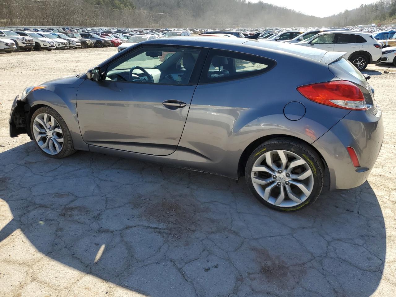 2015 Hyundai Veloster VIN KMHTC6AD6FU229501 Copart auction photo, all over damage thumbnail 2