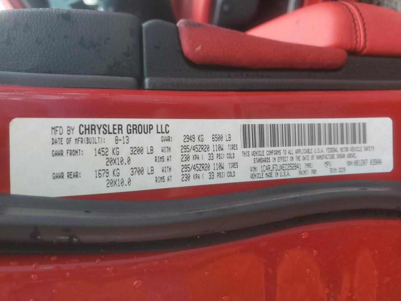 2014 Jeep Grand Cherokee VIN 1C4RJFDJXEC252841 Copart auction photo, water/flood / side damage thumbnail 14