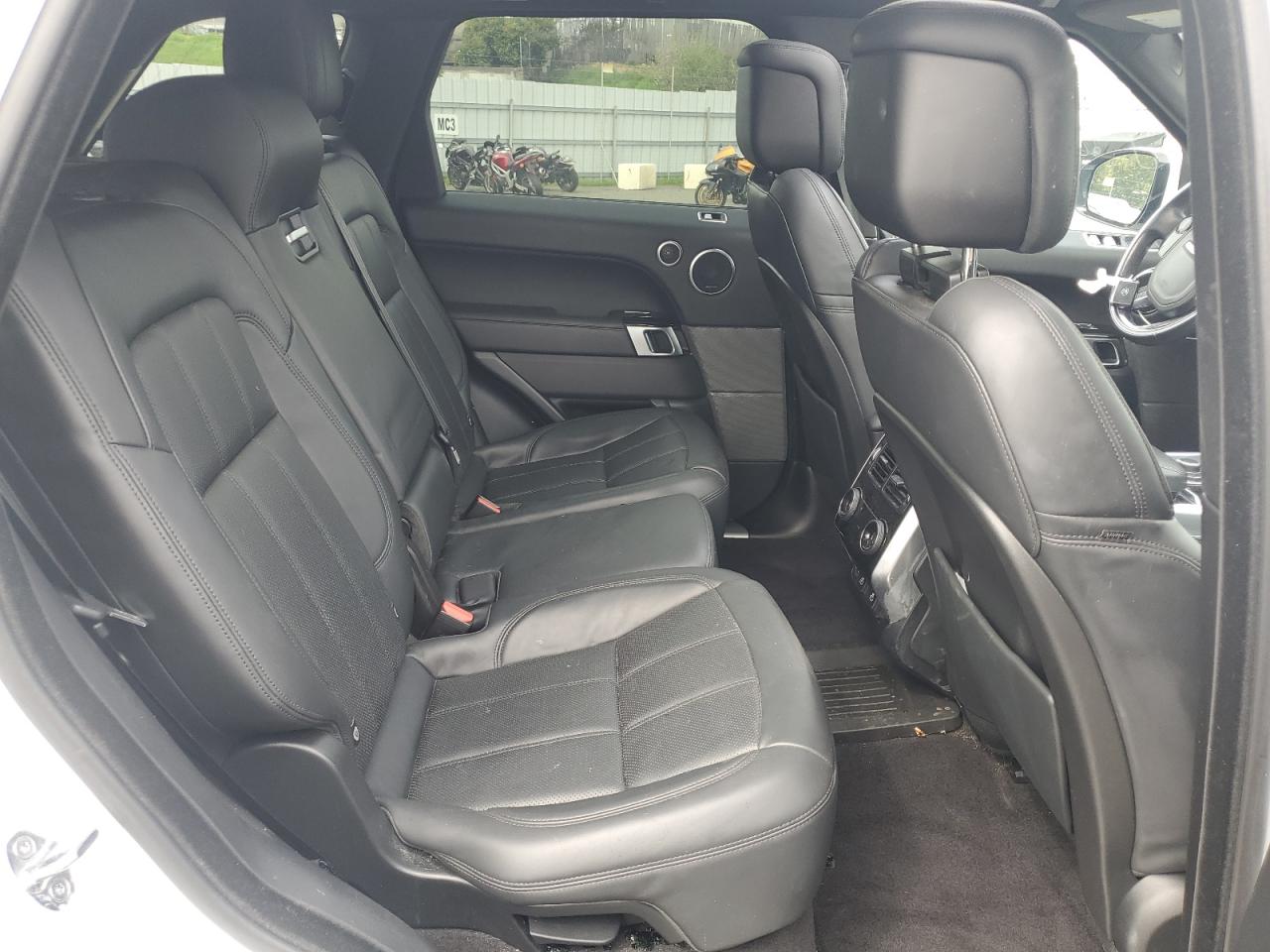 2022 Land Rover Range Rover VIN SALWR2SU0NA203900 Copart auction photo, vandalism damage thumbnail 12