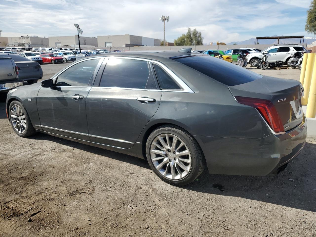 2017 Cadillac CT6 VIN 1G6KD5RS3HU157463 Copart auction photo, minor dent/scratches damage thumbnail 2