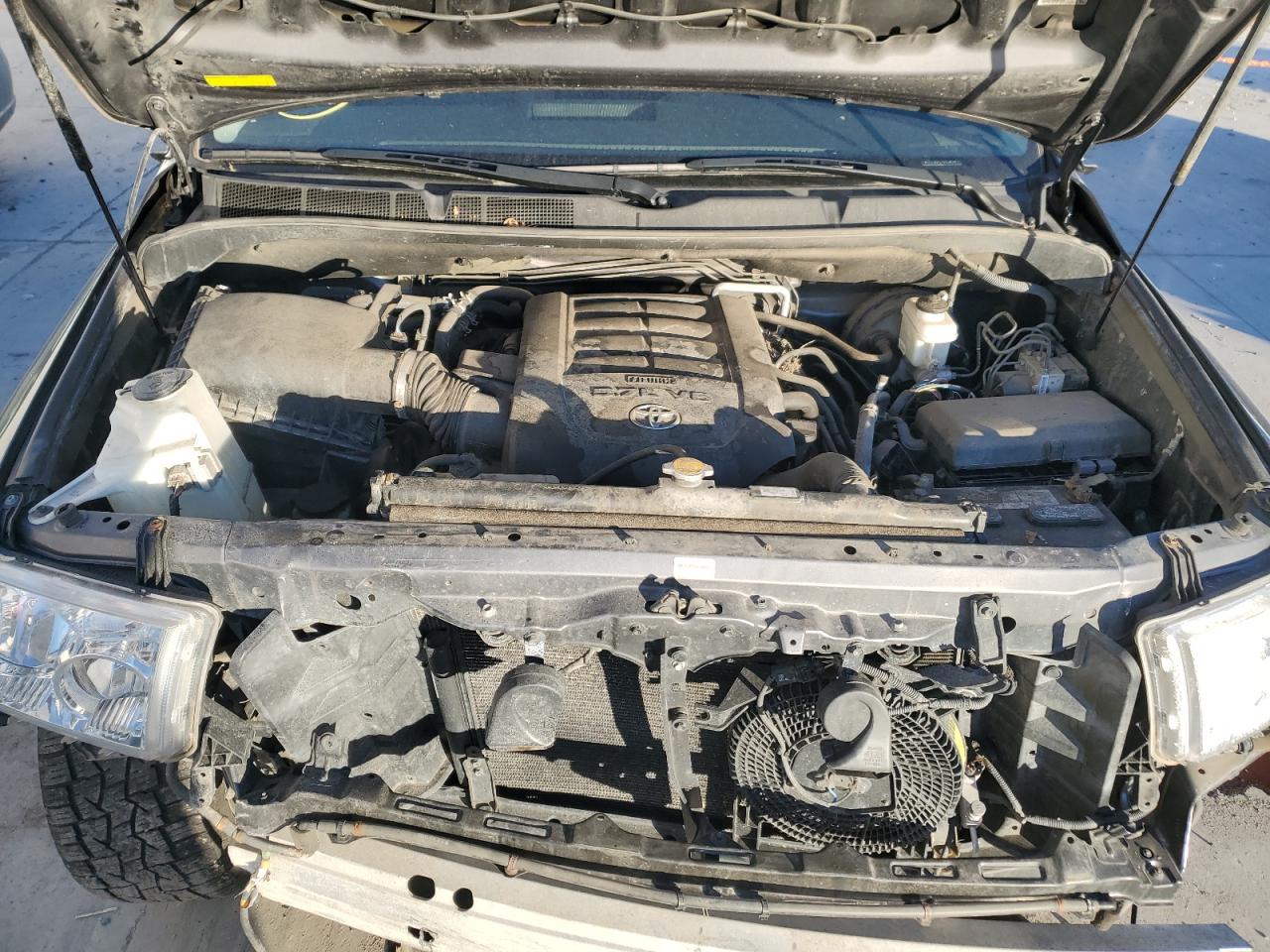 2017 Toyota Sequoia VIN 5TDJY5G14HS148539 Copart auction photo, front end / rear end damage thumbnail 11
