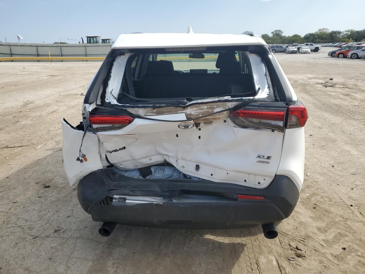 2020 Toyota RAV 4 VIN 2T3P1RFV5LC089357 Copart auction photo, rear end / front end damage thumbnail 6