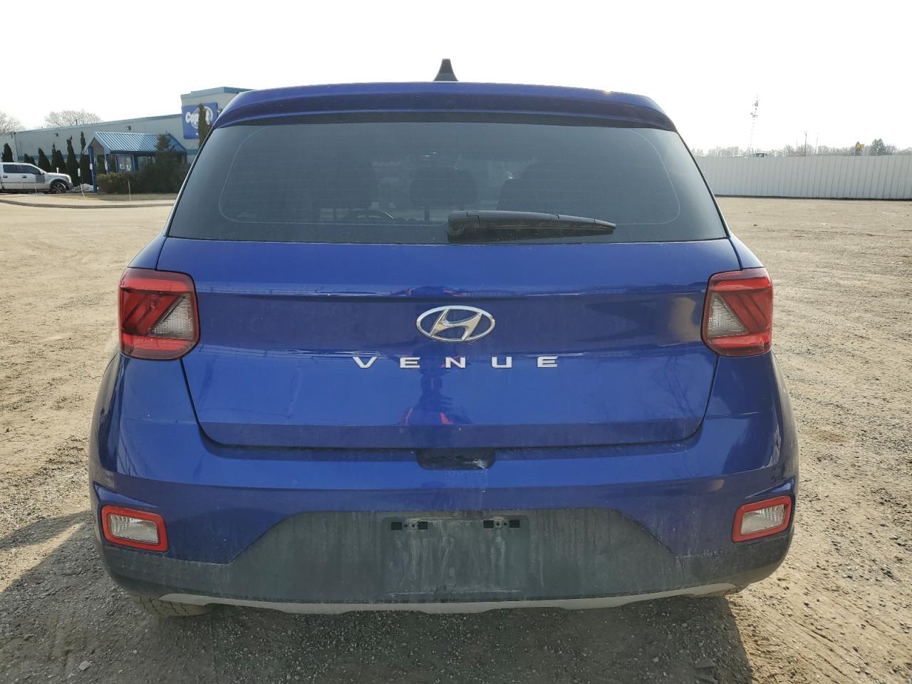 2021 Hyundai Venue VIN KMHRB8A33MU094880 Copart auction photo, undercarriage / front end damage thumbnail 6