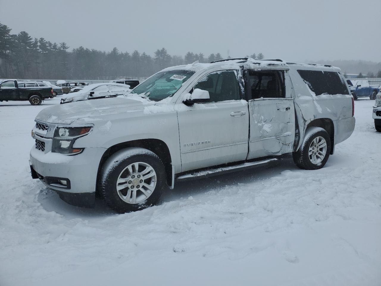 2016 Chevrolet Suburban VIN 1GNSKHKC8GR181550