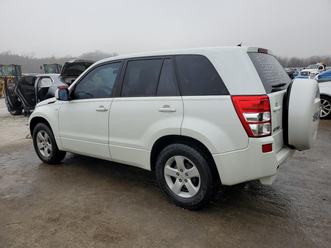 2007 Suzuki Grand Vitara VIN JS3TE941474201703 Copart auction photo, front end damage thumbnail 2