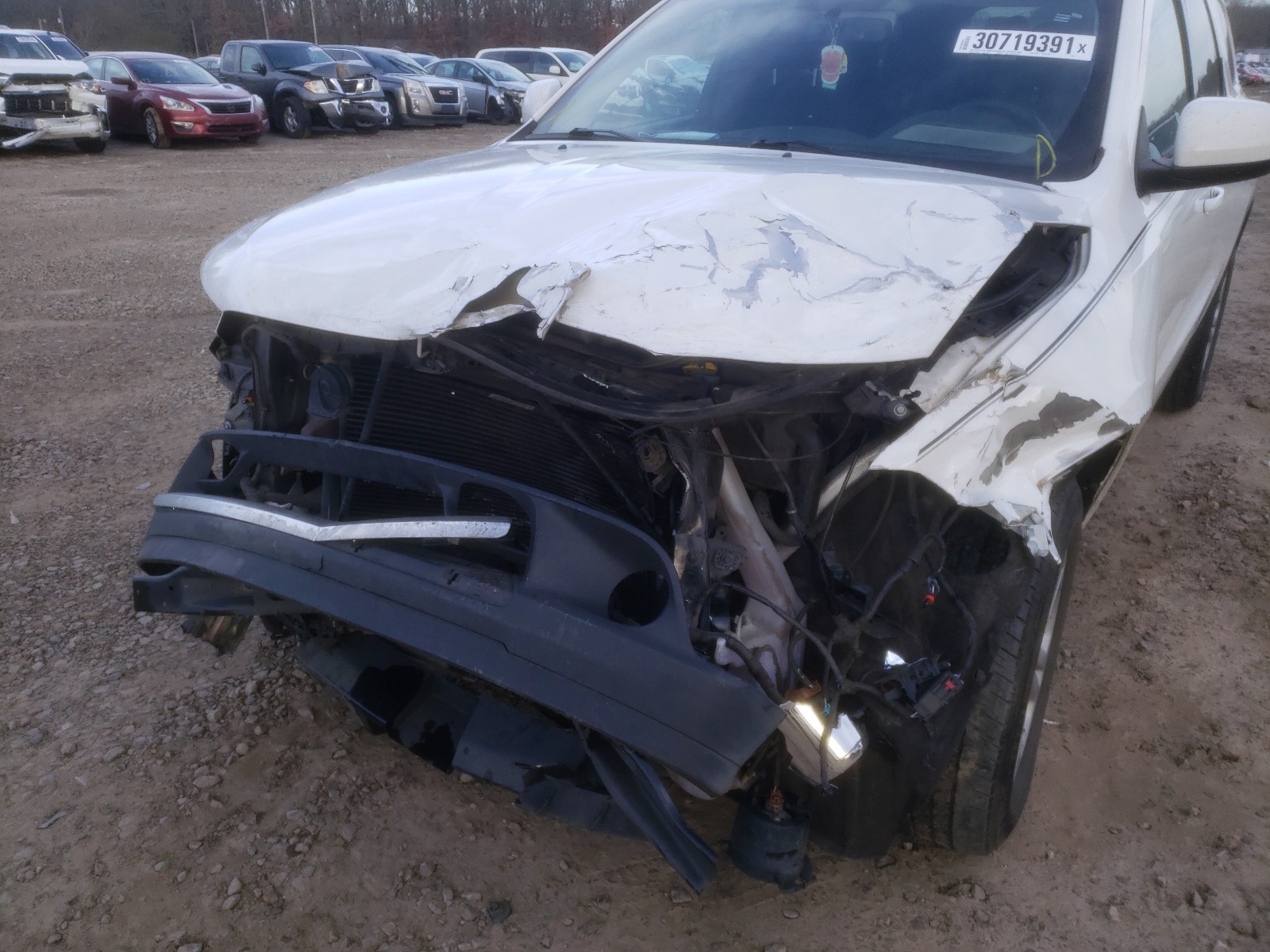 2013 Dodge Durango VIN 1C4RDHAG1DC530178 Copart auction photo, front end / minor dent/scratches damage thumbnail 9