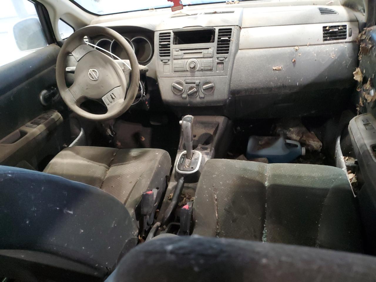 2011 Nissan Versa VIN 3N1BC1CP2BL394303 Copart auction photo, all over / water/flood damage thumbnail 8