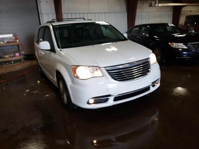 2015 Chrysler Town & Country VIN 2C4RC1CG6FR716378 Copart auction photo, side damage thumbnail 14