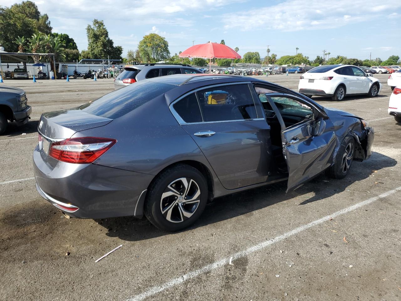 2017 Honda Accord VIN 1HGCR2F37HA191178 Copart auction photo, rollover damage thumbnail 3