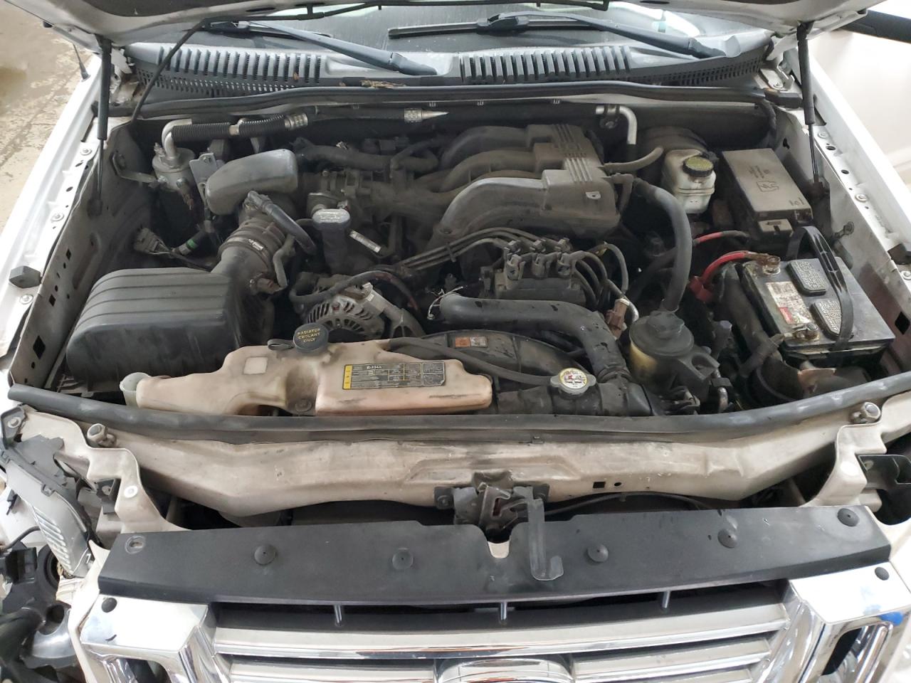 2010 Ford Explorer VIN 1FMEU7EE5AUA40006 Copart auction photo, front end / undercarriage damage thumbnail 12
